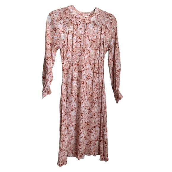 DownEast Dresses & Skirts - DownEast Women's Dress Size XS Pink with Smocked Detail